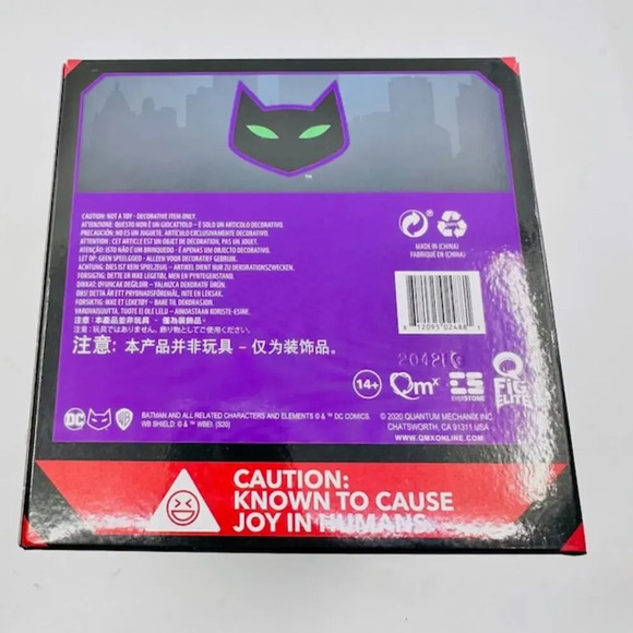 Quantum Mechanix The Animated Series Batman: DC Catwoman Q-Fig Elite Figure - Picture 5 of 6
